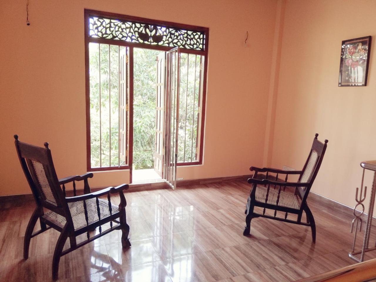 Nisadi Villa ベントータ エクステリア 写真