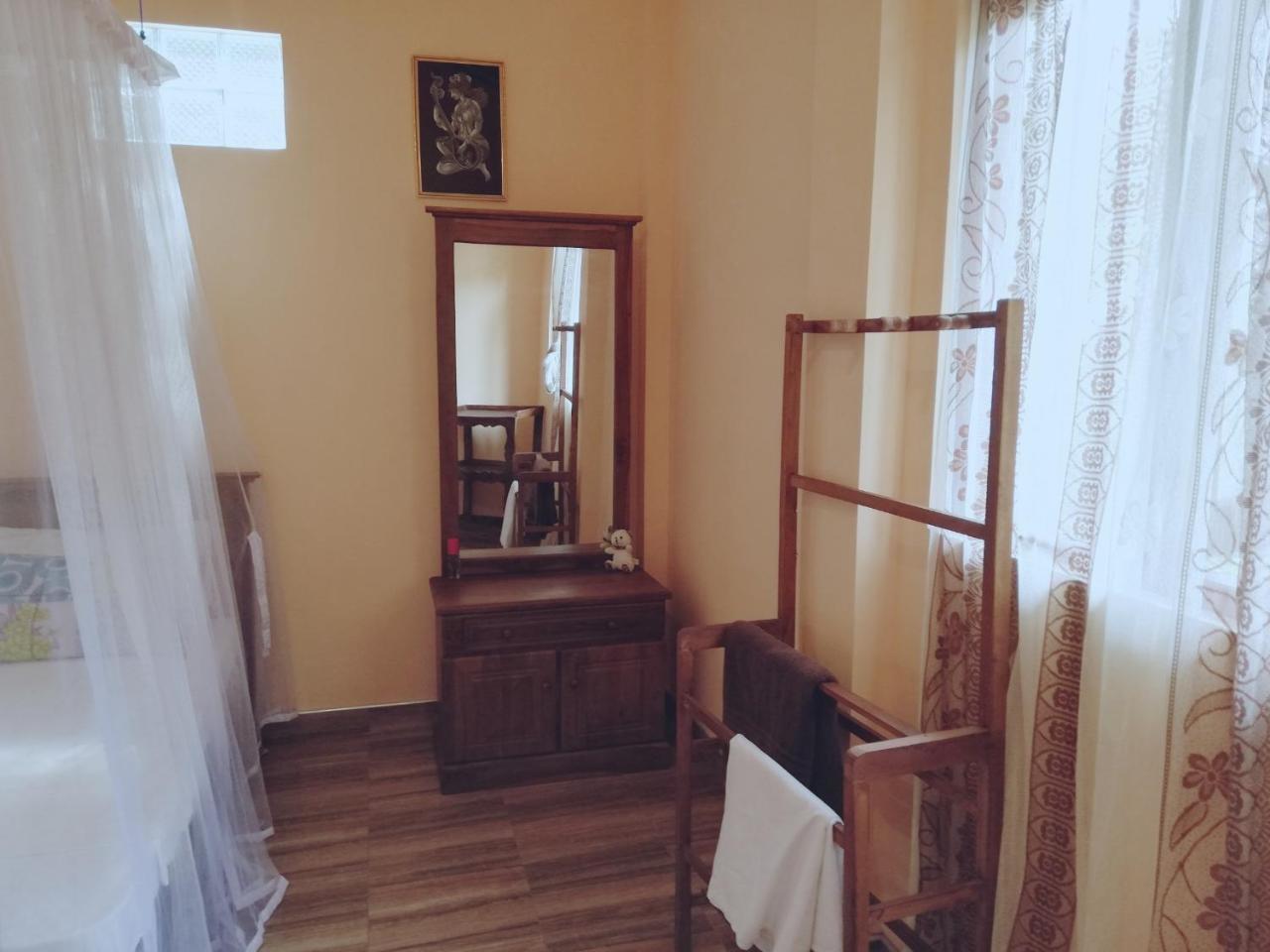 Nisadi Villa ベントータ エクステリア 写真