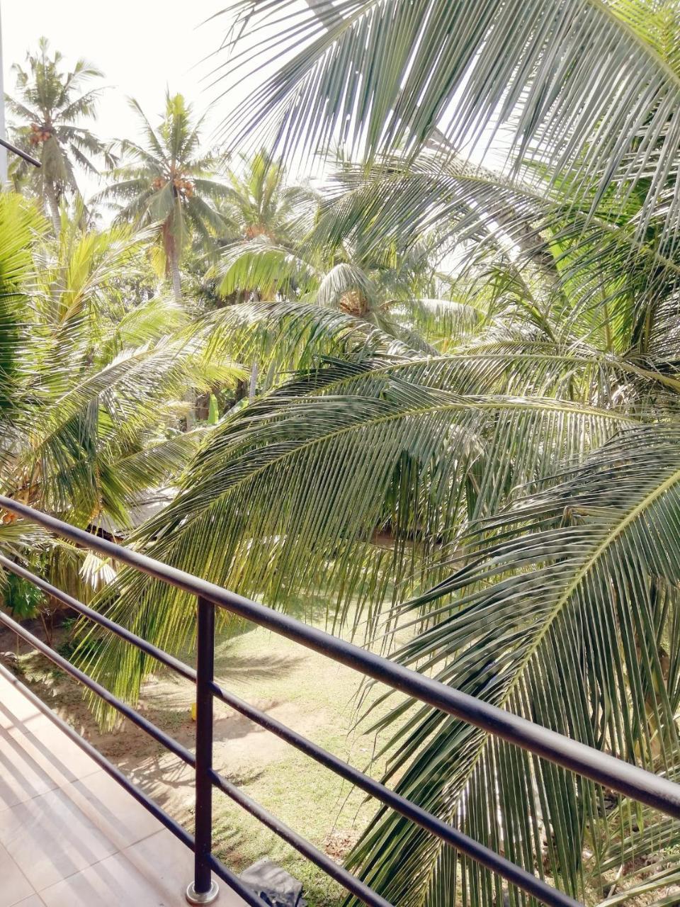 Nisadi Villa ベントータ エクステリア 写真